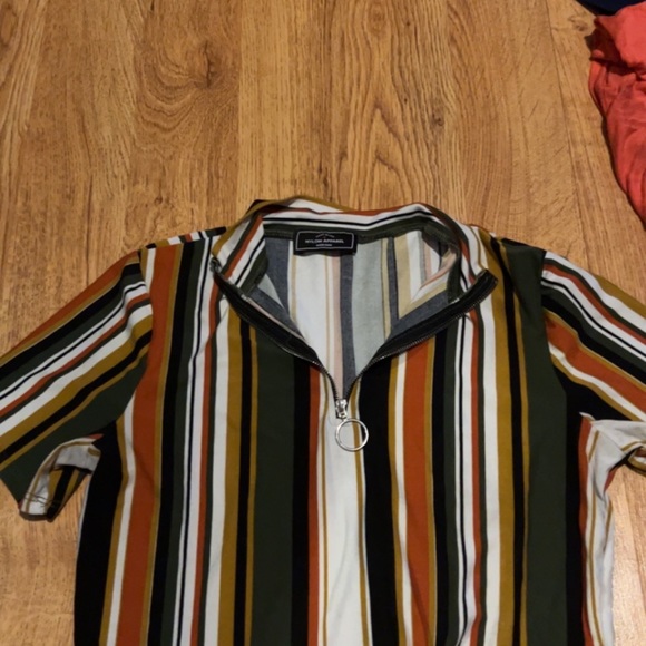 Clothes - Picture 5 of 16